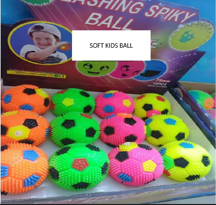 Flashing Spiky Soccer Ball Sensory 75mm Toy for Kids and Pets Light Up Bouncy Stress Relief Squeaky Rubber Interactive Play Ball with Soft Spikes and LED Flash Effects Flashing Spiky Soccer Ball