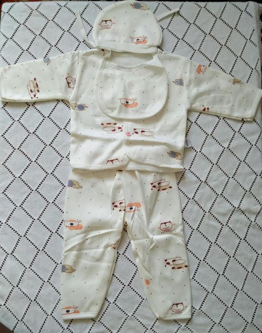 5 pcs cotton receiving set (random colour selection )