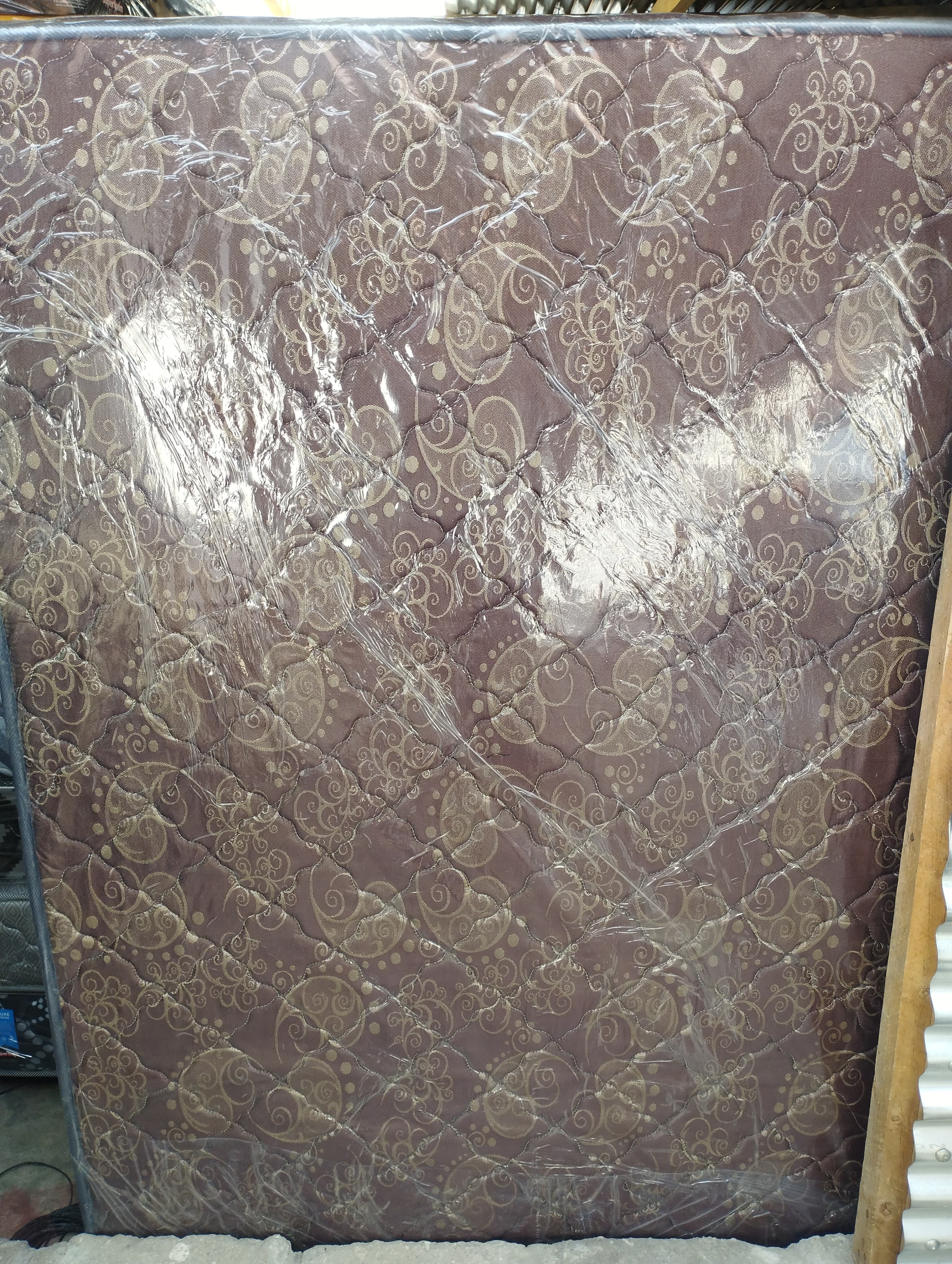 Raha spring mattress 4×6×10 inch Quilted