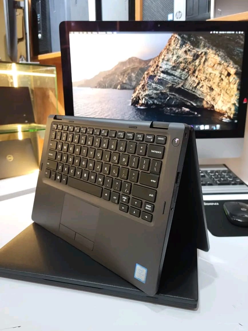 Refurbished DELL LATITUDE 5300 2-in-1 convertible X360 laptop Intel Core i5 8th Gen 8 GB RAM 256GB SSD Windows 11 13.3-inch Full HD touchscreen Display Business Student Backlit Keyboard  HD Webcam