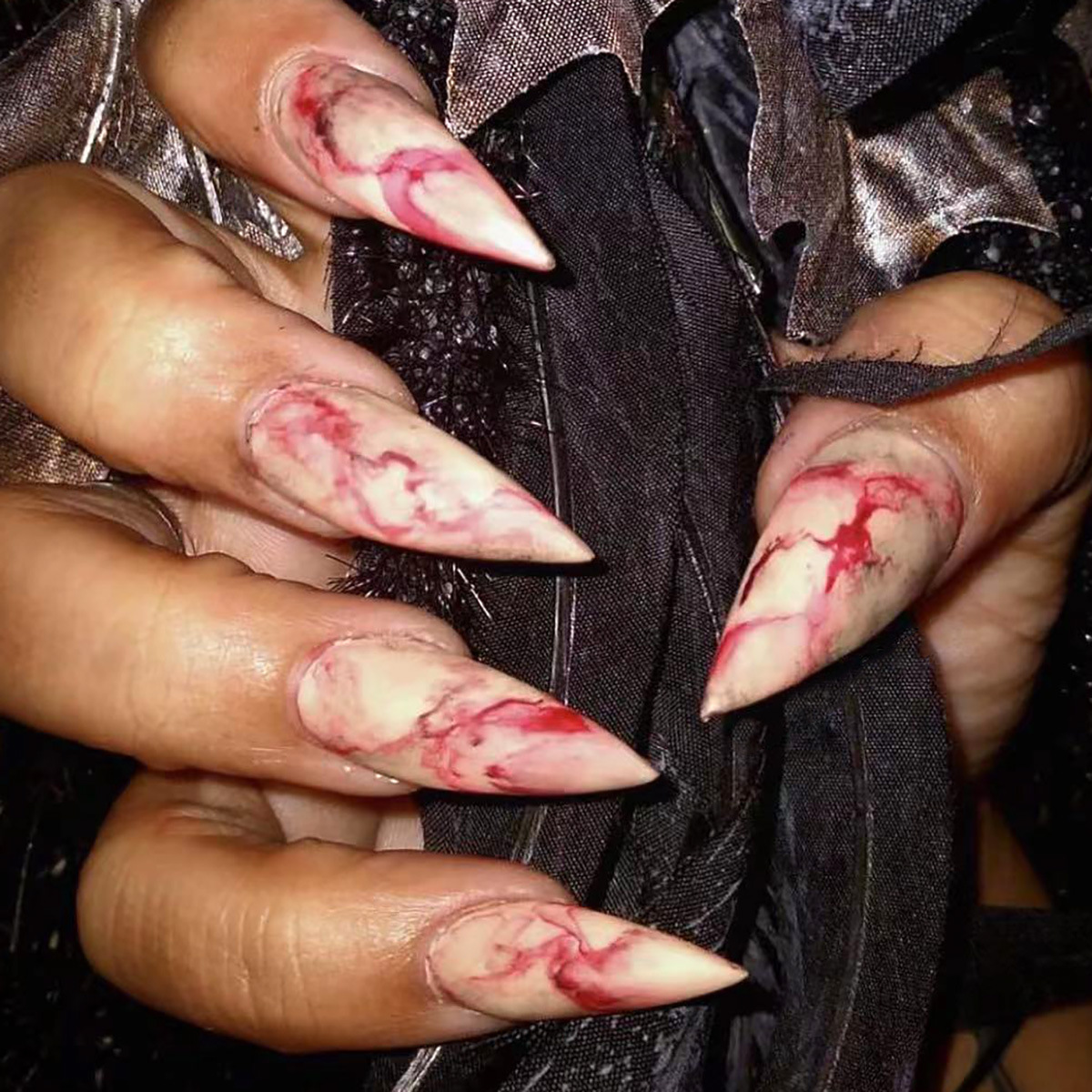 Halo Dyeing Bloodstain Design Long Pointed False Nails Halloween Detachable Finished Fake Nails Press on Nails with Jelly Glue  E0143A view 7