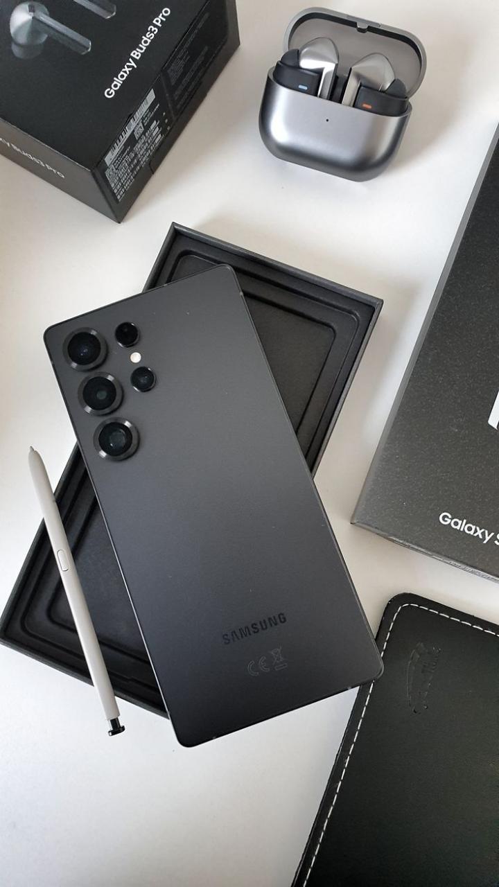 🔥DEAL! 🔥Samsung Galaxy S26 Ultra 512GB ROM 12GB RAM 6.9" Dynamic LTPO AMOLED 2X 120Hz HDR10+ Display 5000mAh Battery 200MP Quad Camera Android 16 24 Months East Africa Warranty                     .