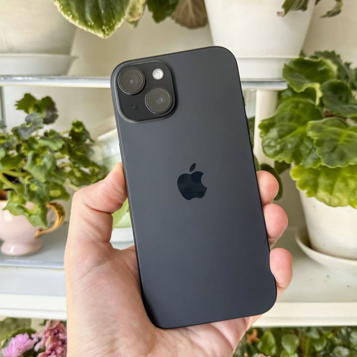 🔥EX - UK🔥Apple iPhone 15 256GB 6GB RAM 6.1" Super Retina XDR OLED 48MP Dual Camera 3349 mAh 3349mAh Battery USB Type-C 2.0  Apple iPhone 15 256GB 6GB RAM 6.1" Super Retina XDR OLED 48MP Dual Camera
