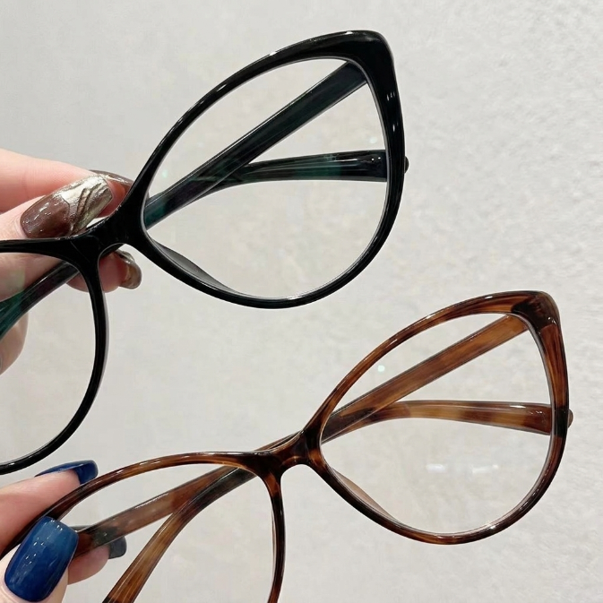 Women's Glasses Cat's Eye Classic Cat Eye Anti Blue Light Eyeglasses Versatile Lightweight Frames Ideal For Working On Computers Using Smartphones And Browsing Online