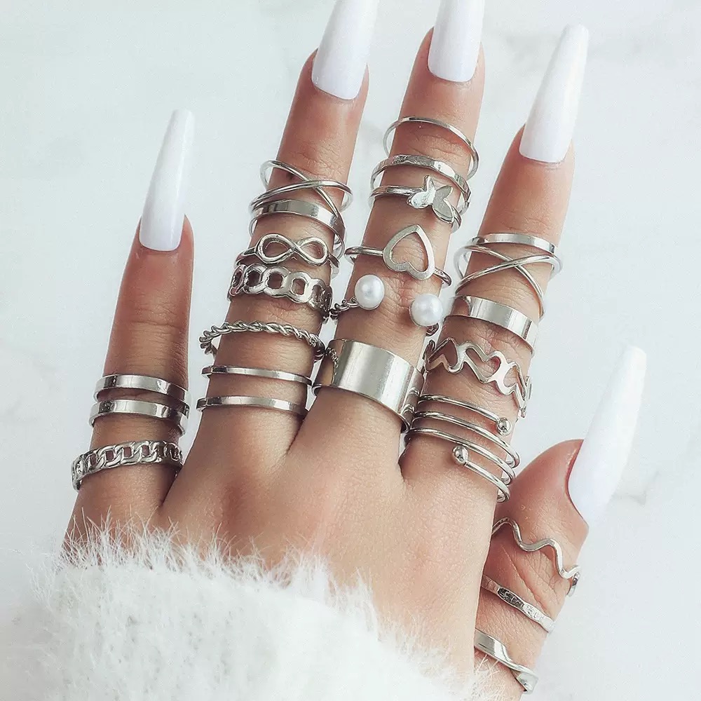 22PCS Women's Butterfly Rings Opening Multioint Rings Set Love Rings Female High Quality Accessories Women's Jewelry Set Used For Shooting Props Or Daily Wear
