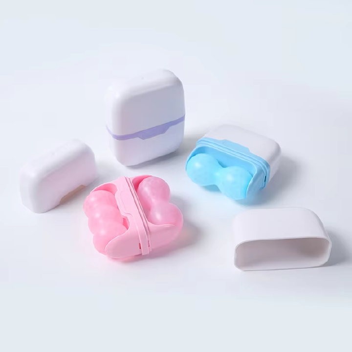 Double Head Portable Ice Roller Facial Massager Handheld Skin Soothing Beauty Instrument for Home Use