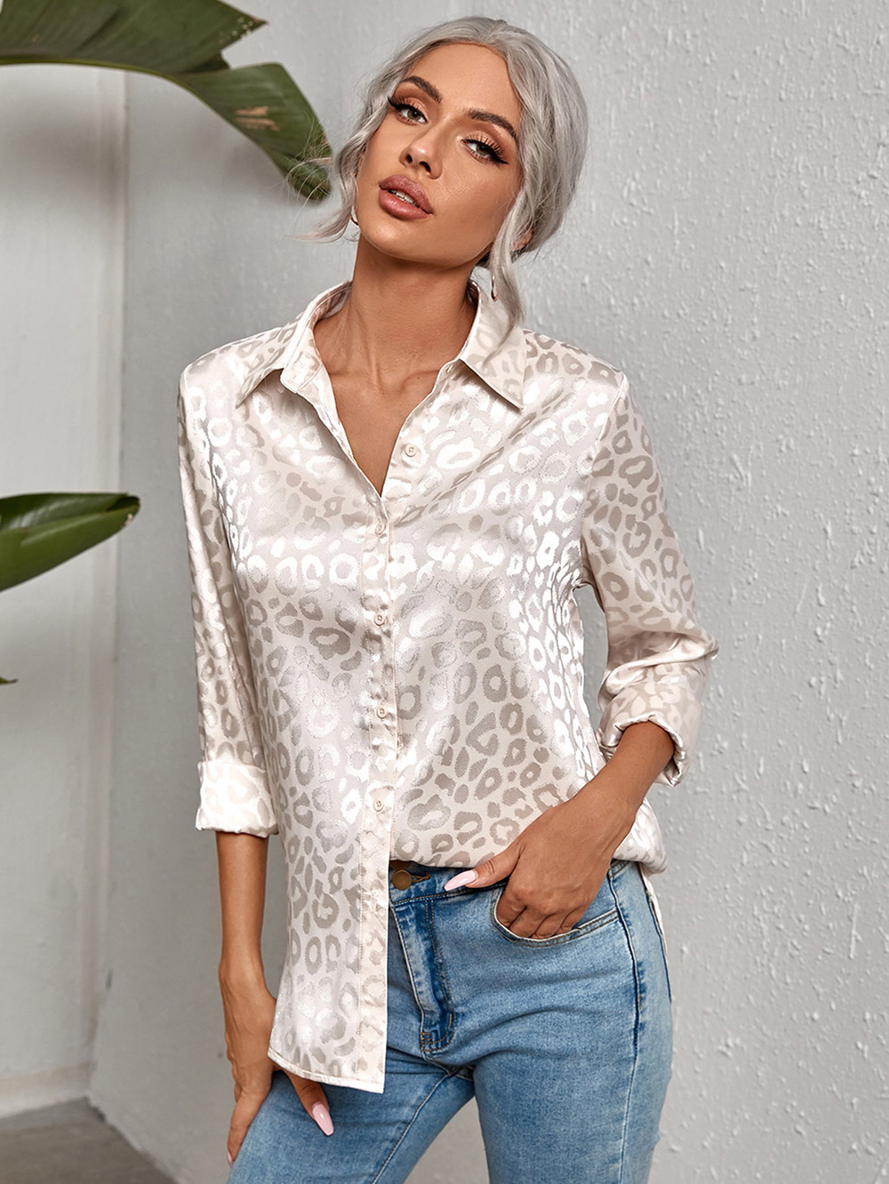 Women's Clothing Tops Blouses Women's Spring Summer New Style Collar Button-Up Leopard Print Jacquard Shirt Elegant Commuting Long-Sleeved Shirt