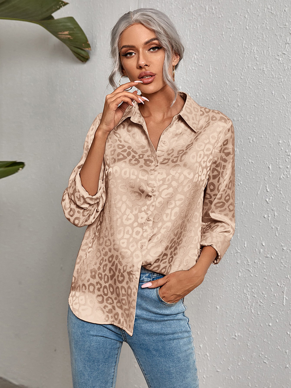 Women's Clothing Tops Blouses Women's Spring Summer New Style Collar Button-Up Leopard Print Jacquard Shirt Elegant Commuting Long-Sleeved Shirt