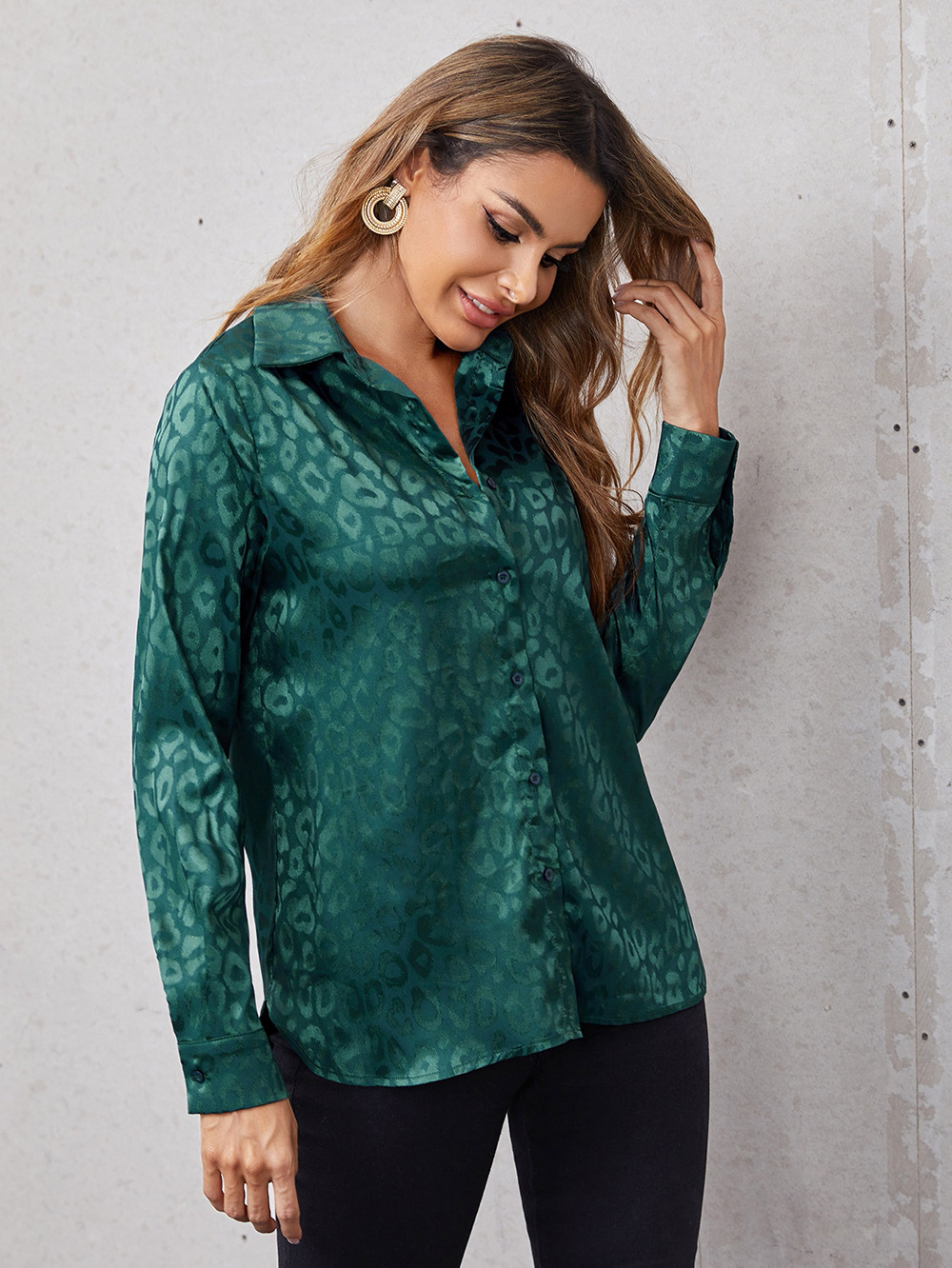 Women's Clothing Tops Blouses Women's Spring Summer New Style Collar Button-Up Leopard Print Jacquard Shirt Elegant Commuting Long-Sleeved Shirt