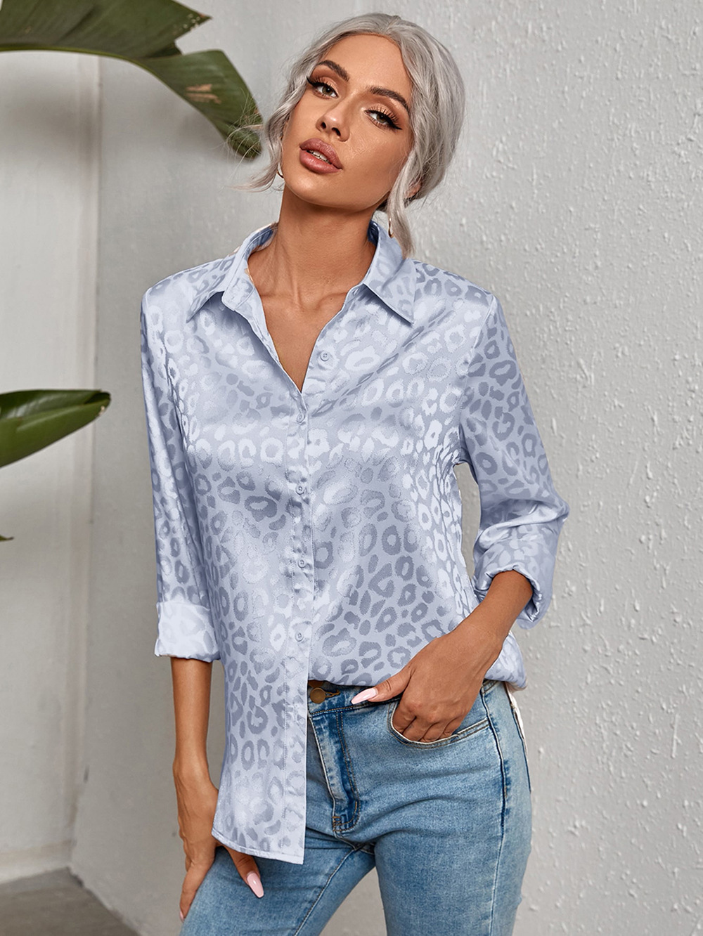Women's Clothing Tops Blouses Women's Spring Summer New Style Collar Button-Up Leopard Print Jacquard Shirt Elegant Commuting Long-Sleeved Shirt