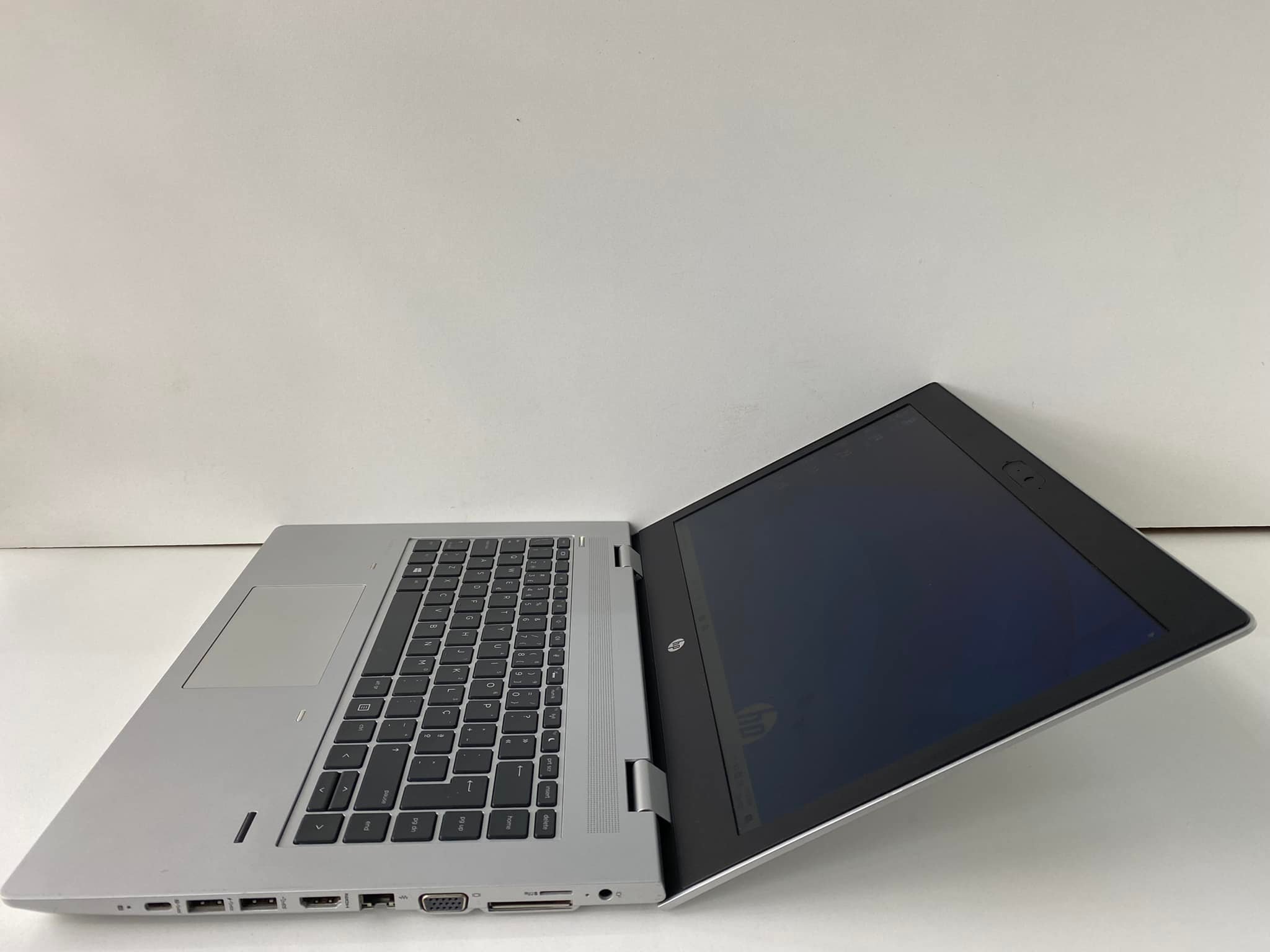 HP ProBook 640 G4/G5 Intel Core i5 8th Gen 8GB RAM 256GB SSD 14 Inches HD Window 11 Pro, Office 2021 Laptop + Free Bag  - Business Notebook Laptop  (Refurbished Grade A) Silver