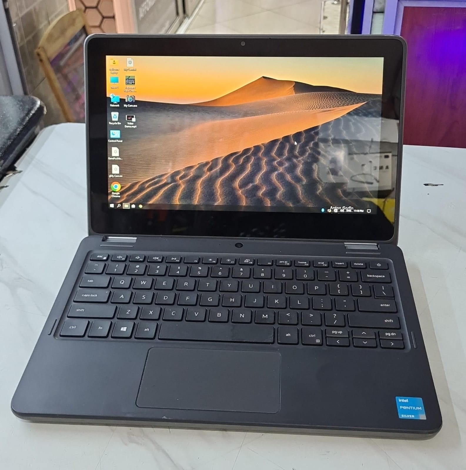 DELL Latitude 3120 x360 8GB 128GB SSD Pentium Silver 2-in-1 Laptop 11.6" Touchscreen Convertible Quad-Core Windows 11 Pro Office 2021 Slim Laptop Bag + Mouse - Refurbished
