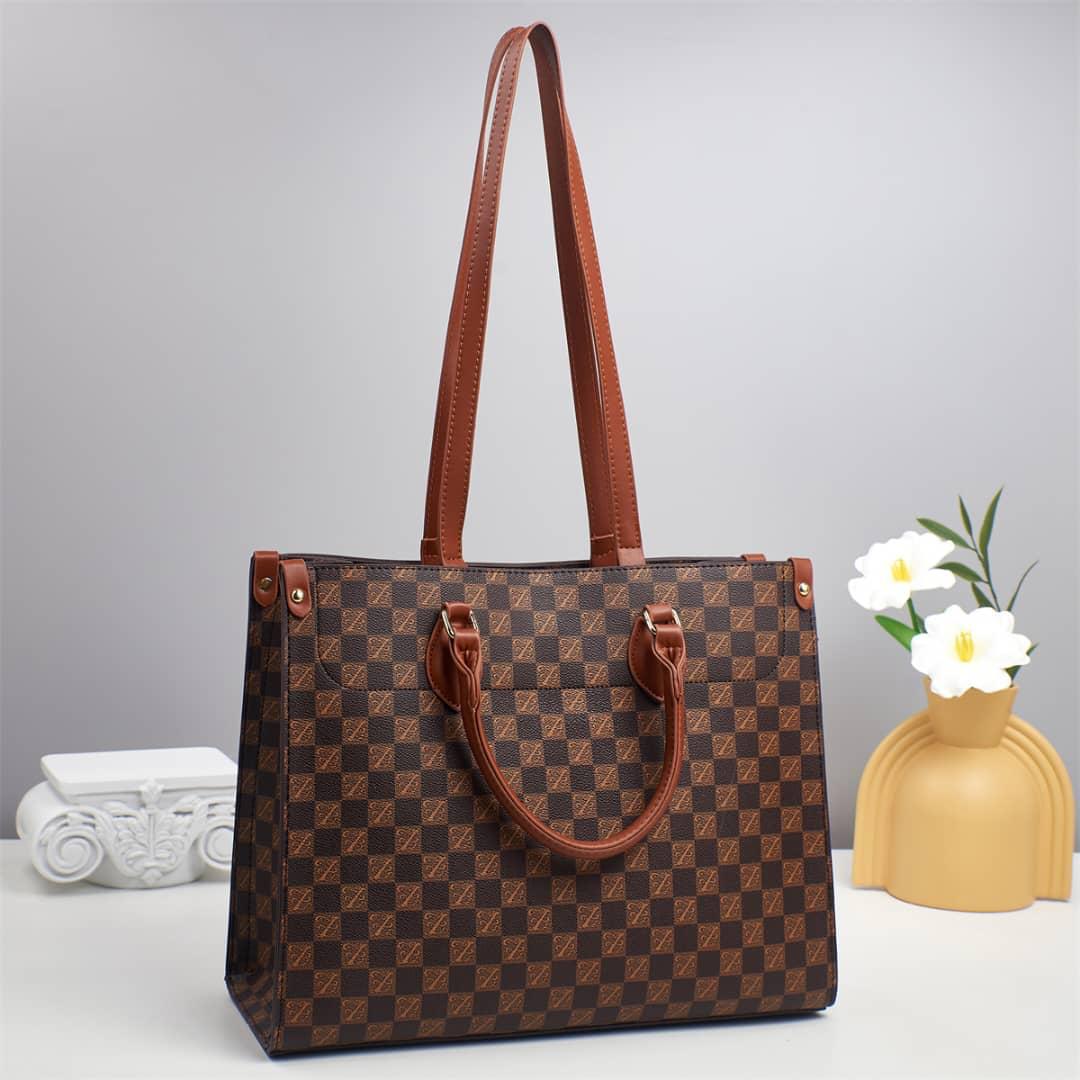 Luxury Brown Tote Handbag – Stylish, Spacious & Perfect for Everyday Use