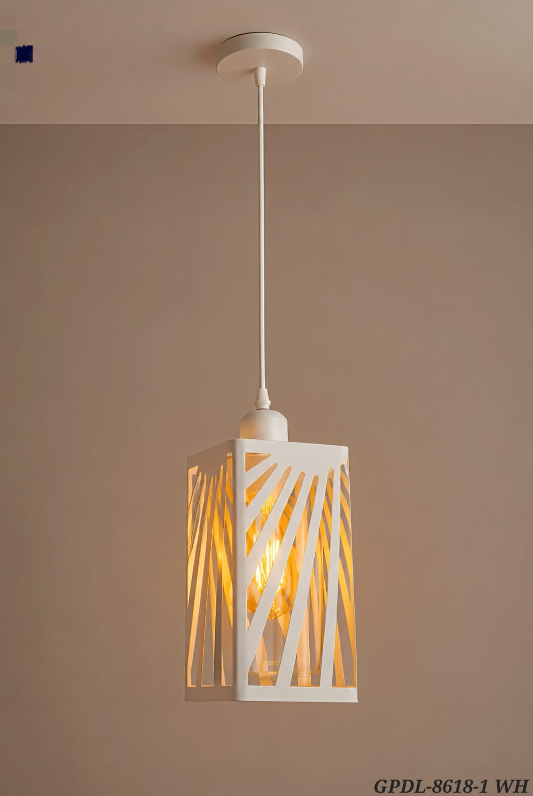 White Metallic Single Bulb One Bulb Pendant Light Chandelier Ceiling Light Fixture 8618-1