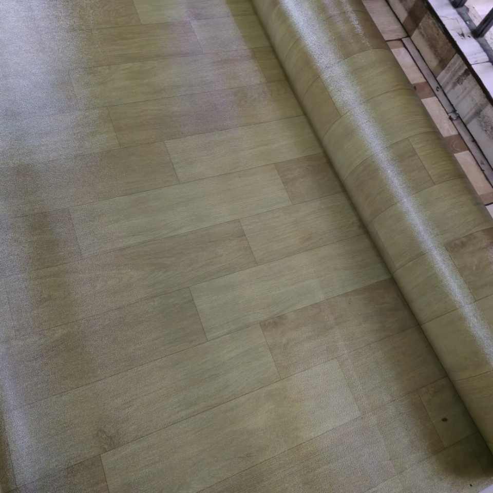 Olive‑beige wood effect waterproof PVC vinyl flooring carpet Mkeka Wa Mbao Wood Effect Cushion vinyl flooring Wood Finish Carpet