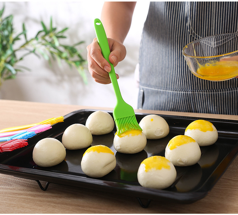 Food-Grade Silicone Basting Brush Heat-Resistant Kitchen Basting Brush Pastry Brush Grill Brush Cooking Brush Oil Pastry cake baking cooking kitchen tool