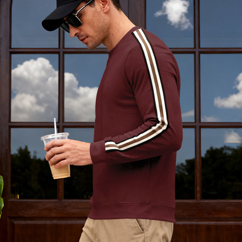 Clothes > Men's Clothing > Tops > Shirts  Spring And Autumn Men's Round Neck Casual And Versatile