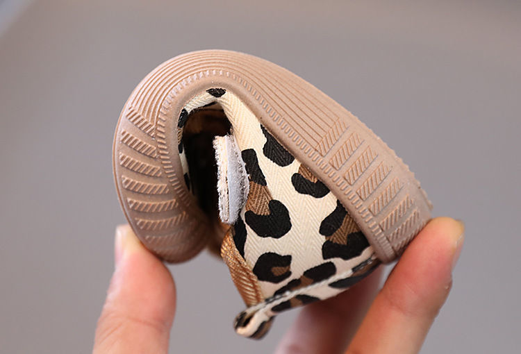New Baby Girl Shoes Trendy Fashion Versatile Walker Soft Soled Comfort Casual Canvas Shoe Breathable Leopard Pattern Boys Shoes