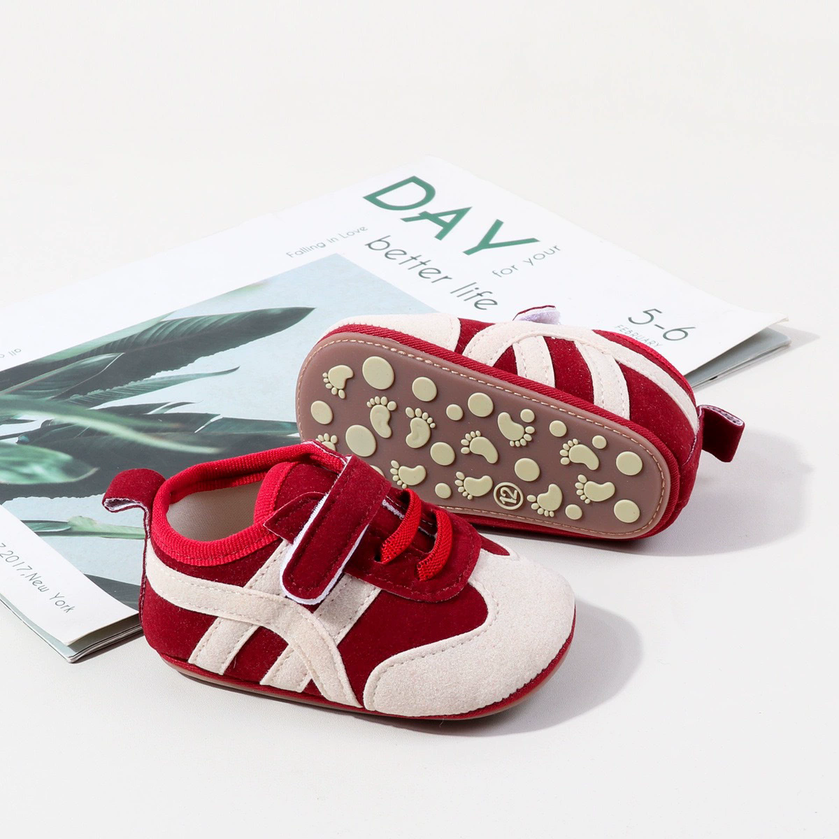 New Spring and Autumn Infant Soft Bottom Anti slip Color blocked Sports Shoes with Rubber Bottom Velcro