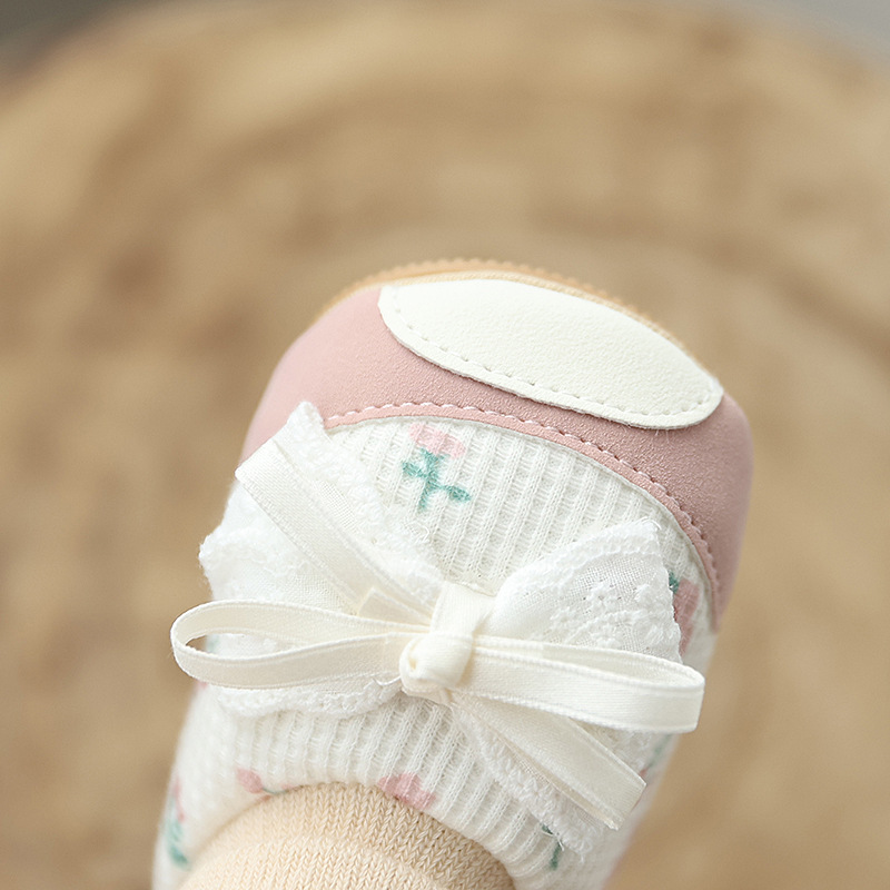 Winter baby shoes 0-1 years, 3-6-9 months, female baby anti slip princess cotton shoes, socks