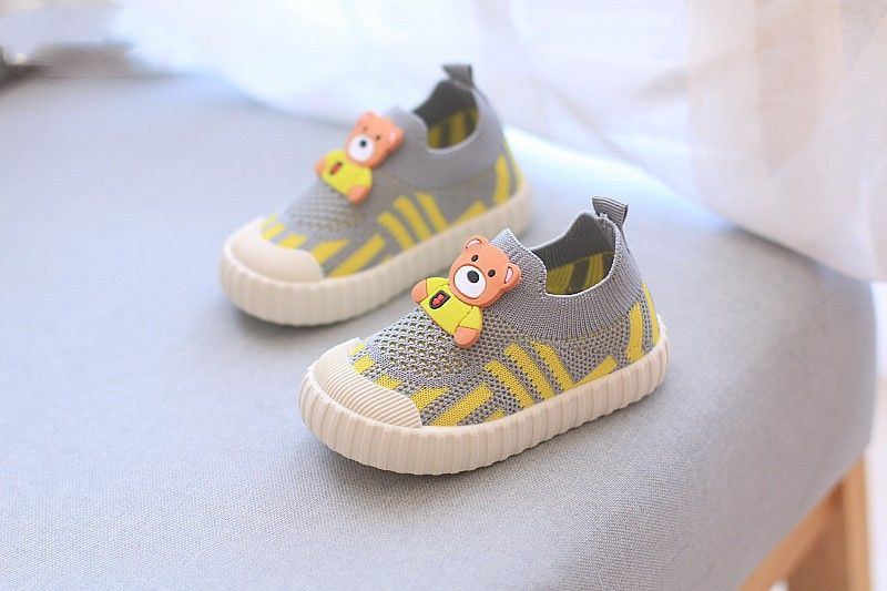 Spring/Summer New Style 1-3 Year Old Boys and Girls Baby Mesh Shoes Breathable Baby Soft soled Sneakers
