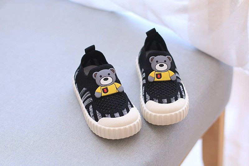 Spring/Summer New Style 1-3 Year Old Boys and Girls Baby Mesh Shoes Breathable Baby Soft soled Sneakers