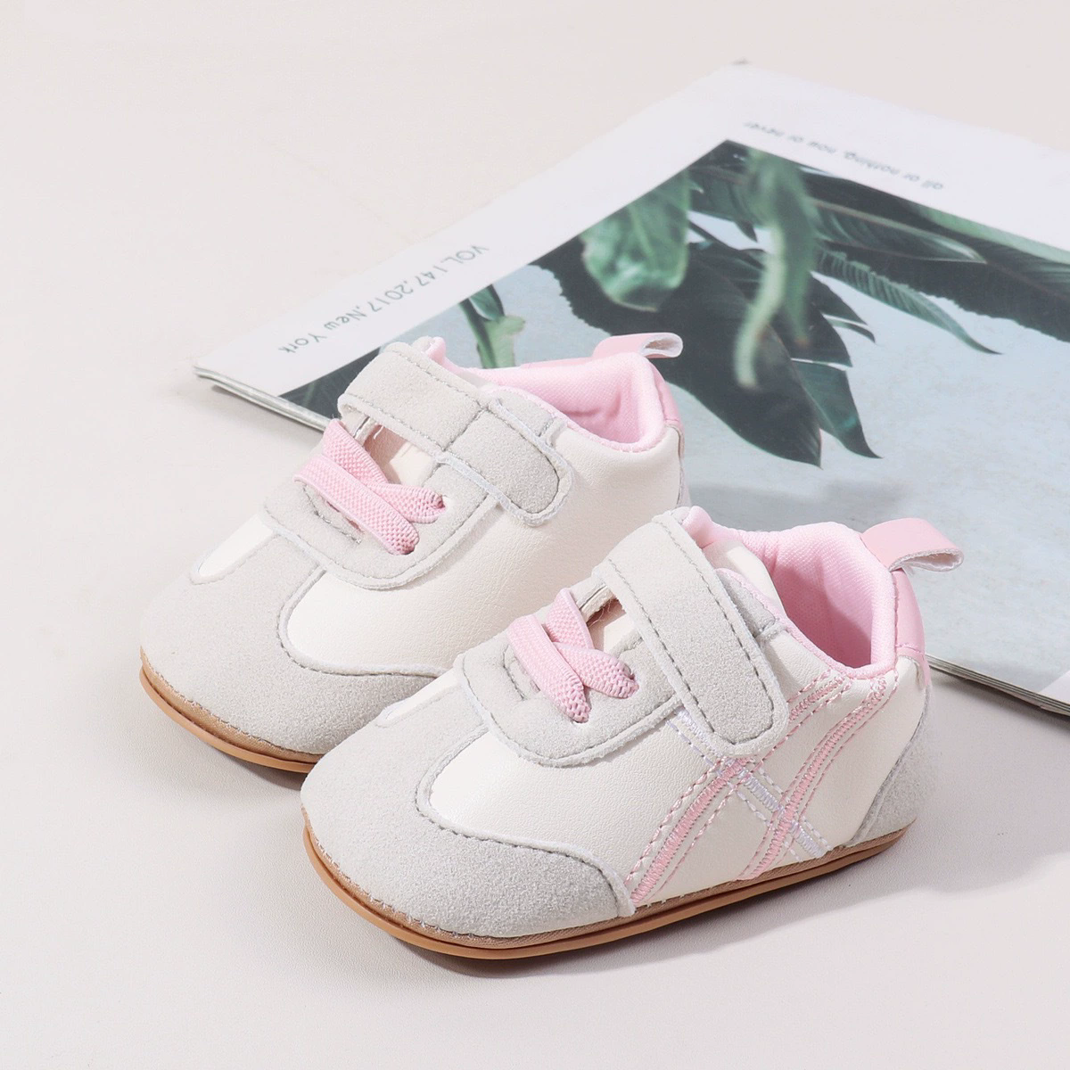 0-18months Infant Sneakers Contrast Color Hook and Loop Closure Soft Sole Non-Slip First Walking Shoes for boys girls