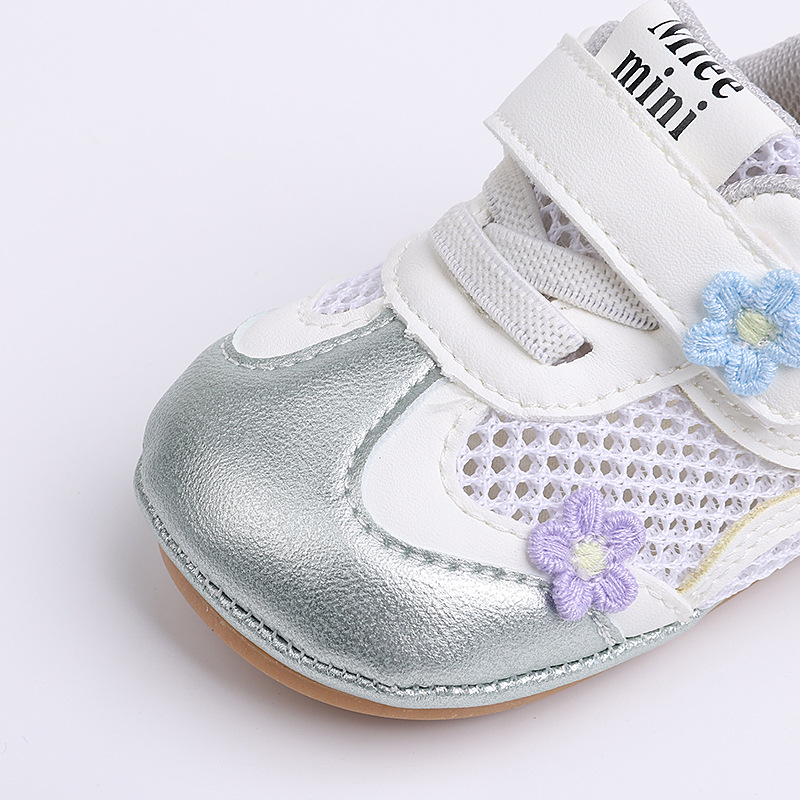 Spring and summer baby girls 0-12 months old, breathable and non slip mesh walking shoes with heels that do not fall off