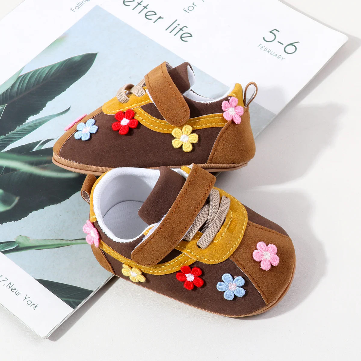 Spring And Autumn Baby Unisex First Walking Toddler Shoes For 0-18 Months Flower Design Cute And Funny Soft PVC Sole Hook Loop