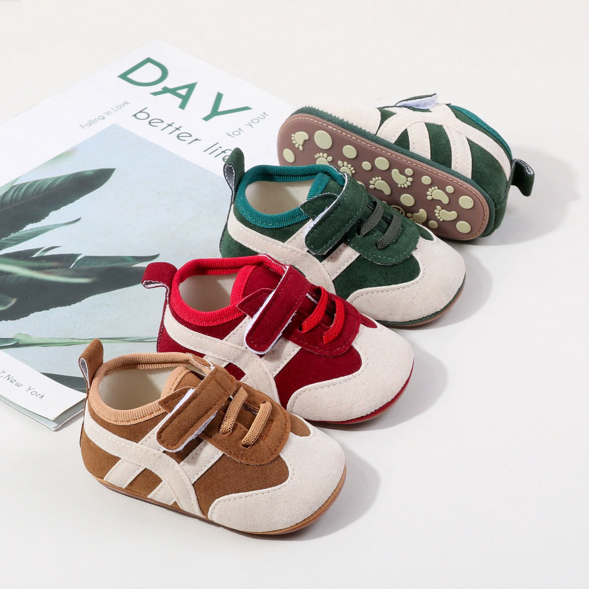 New Spring and Autumn Infant Soft Bottom Anti slip Color blocked Sports Shoes with Rubber Bottom Velcro
