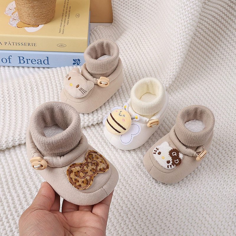 Spring new baby shoes for both men and women, cartoon cute soft soled front single shoes