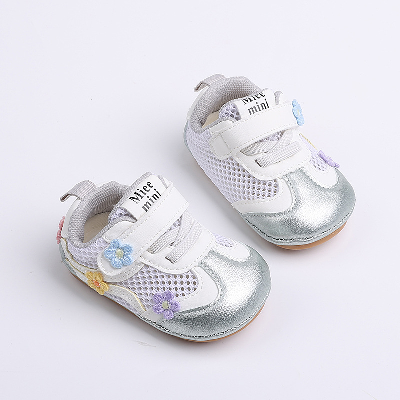 Spring and summer baby girls 0-12 months old, breathable and non slip mesh walking shoes with heels that do not fall off