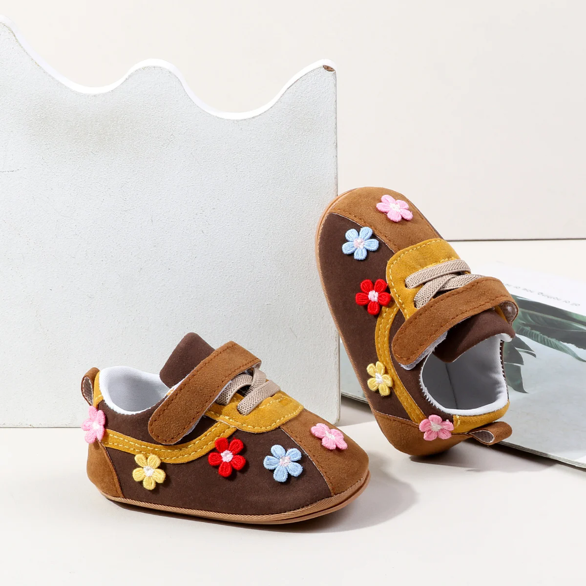 Spring And Autumn Baby Unisex First Walking Toddler Shoes For 0-18 Months Flower Design Cute And Funny Soft PVC Sole Hook Loop