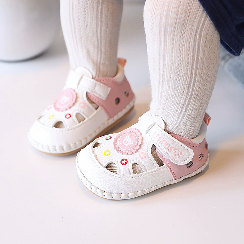 Summer 0-1 year old baby 6-12 month old baby walking shoes with soft rubber sole, anti slip hollow toe, no drop heel sandals