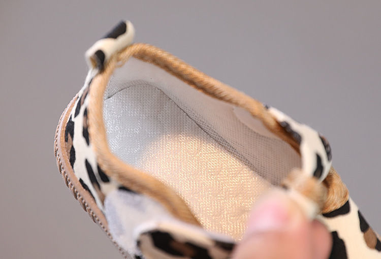 New Baby Girl Shoes Trendy Fashion Versatile Walker Soft Soled Comfort Casual Canvas Shoe Breathable Leopard Pattern Boys Shoes