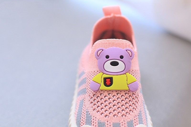 Spring/Summer New Style 1-3 Year Old Boys and Girls Baby Mesh Shoes Breathable Baby Soft soled Sneakers