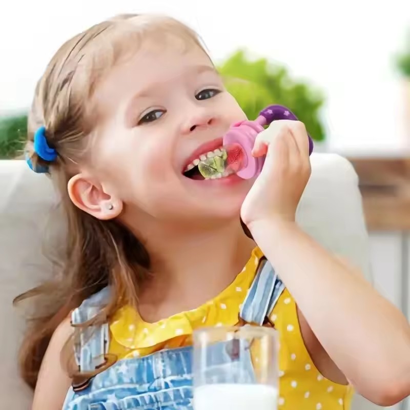 Baby Fruit and Vegetable Teether Fresh Food Supplement Toys Infant Fruit Teething Silicone Pouches Baby Feeding Tableware