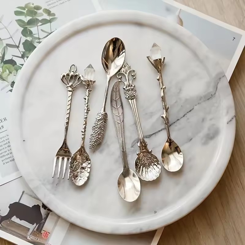 6PCs Vintage Palace Coffee Spoon Set Home Tableware Kitchen Gadget Set Ice Cream Jam Dessert Spoon Afternoon Tea Decor Tool Gift