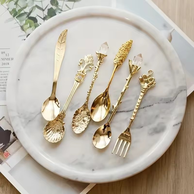 6PCs Vintage Palace Coffee Spoon Set Home Tableware Kitchen Gadget Set Ice Cream Jam Dessert Spoon Afternoon Tea Decor Tool Gift