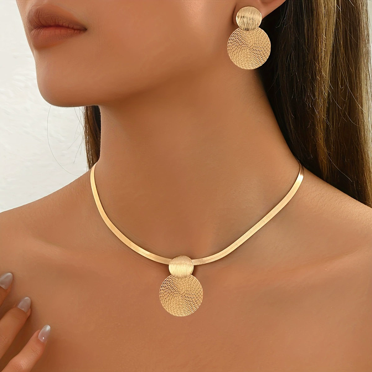 New Wine Red Cherry Gold Color Pendant Necklace For Women Personality Fashion Necklace Wedding Jewelry Birthday Gifts A-2070