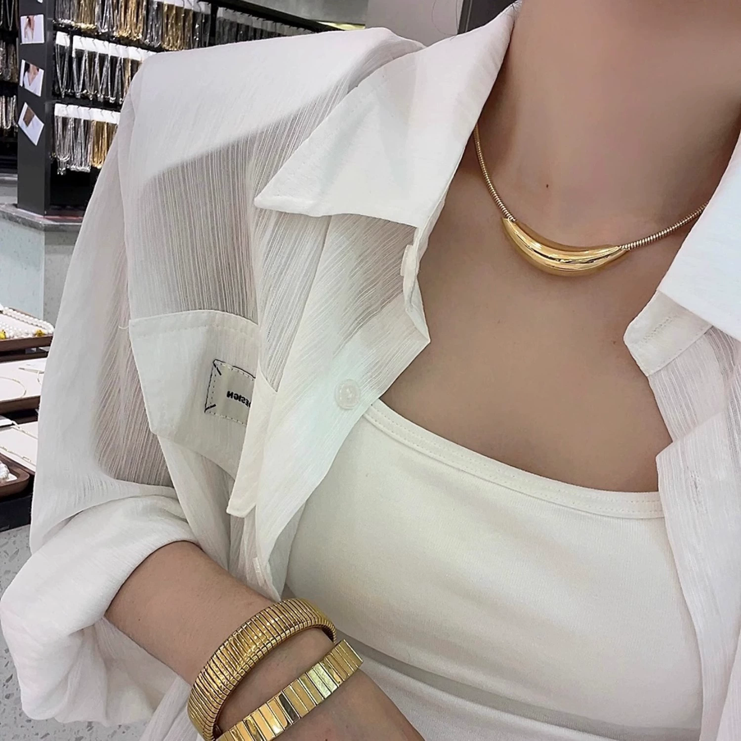 New Wine Red Cherry Gold Color Pendant Necklace For Women Personality Fashion Necklace Wedding Jewelry Birthday Gifts A-2070