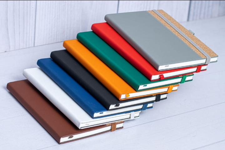 Eco Side Premium Notebook Journal with Free Executive Pen – Professional Office, School & Daily Planner