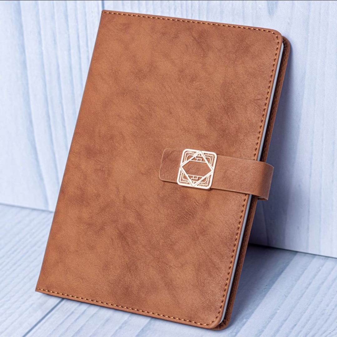 A5 Checked Executive Notebook Journal with Free Executive Pen – Premium Hardcover Diary for Office, School, Meetings & Daily Planning