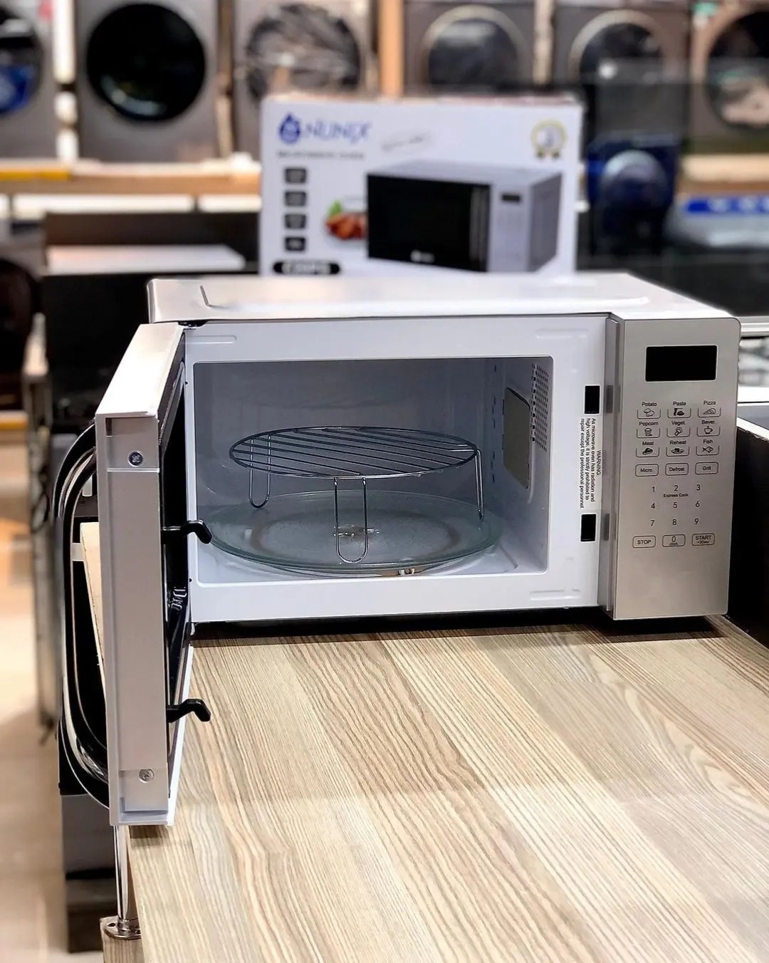 🔥🍲 NUNIX 20L Digital Microwave Oven Model C20PG with Grill – Compact, Stylish & Multi-Functional | Quick Heating, Defrosting, Grilling & Easy Digital Controls for Daily Cooking 🍗✨