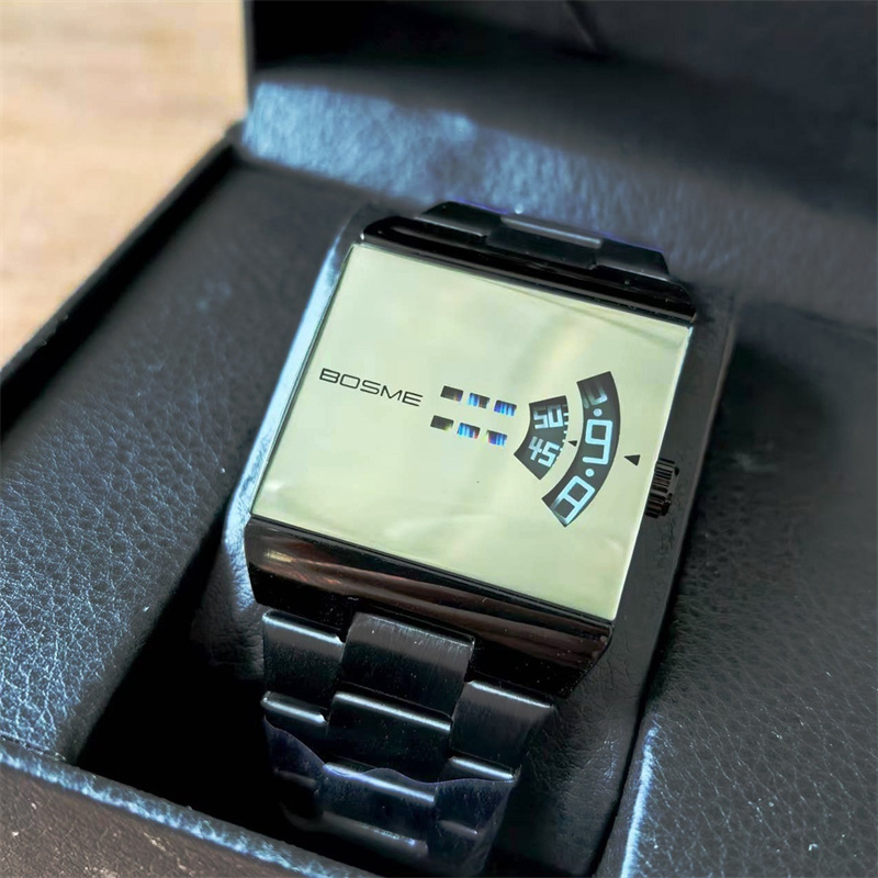 BOSME 2026 New Arrival Men's Square Gradient Dial Quartz Watch Stainless Steel Band Trendy Unique Business Casual Versatile Daily Wristwatch