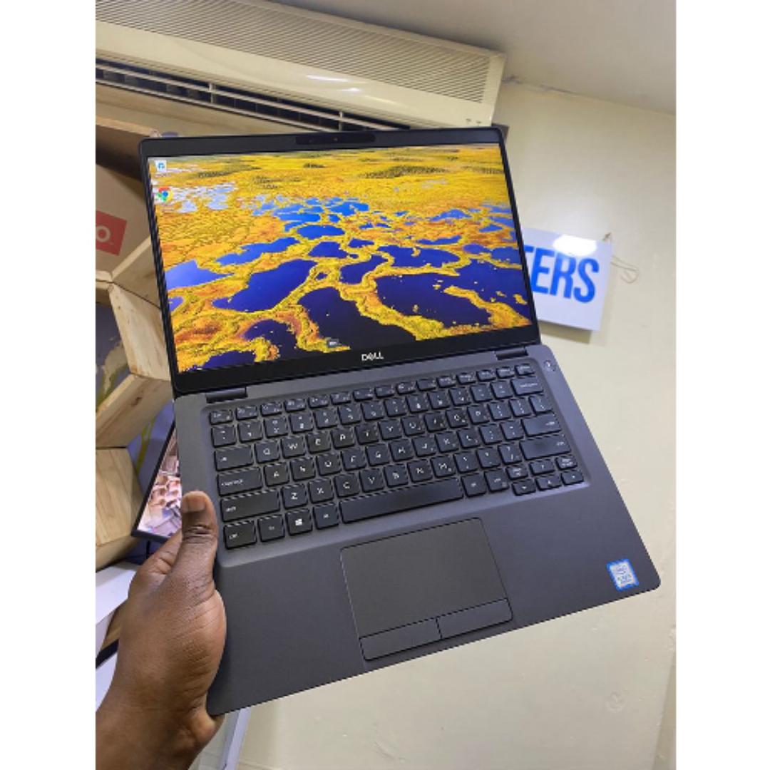 (FREE BAG) Dell Latitude Touchscreen 13.3" FHD 8th Gen Laptop Computer, Core i5-8365U 4-Cores, 8GB DDR4 RAM 256GB SSD, English Keyboard, HDMI, Windows 11 Pro Stable Battery Health Excellent Condition