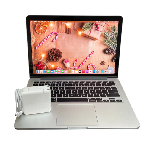 Apple MacBook Pro 13.3 Inch Laptop Intel Core i5 8GB LPDDR3 RAM 256GB SSD Storage Retina Display 2560x1600 IPS Intel Iris Plus Graphics 650 Space Silver Work and Student macOS Notebook Plus Free Bag