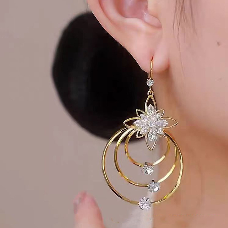 New Trendy Five-Petal Flower Tassel Earrings Korean Fashion Statement Zircon Ear Studs Elegant Flower Trendy Earrings