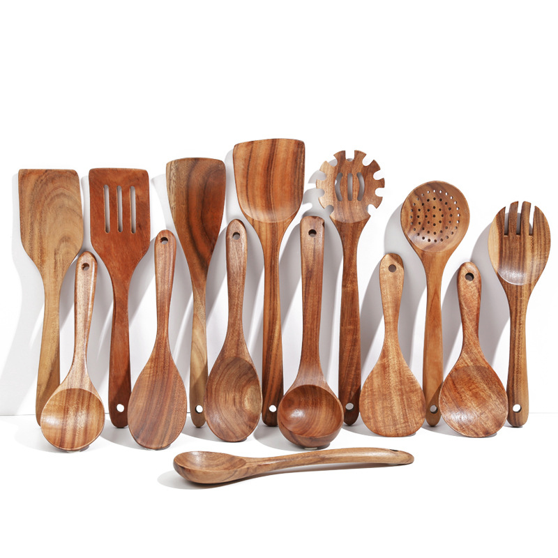 Household kitchen utensil set: teak spatula, wok spatula, slotted spoon, wooden spoon (complete set)