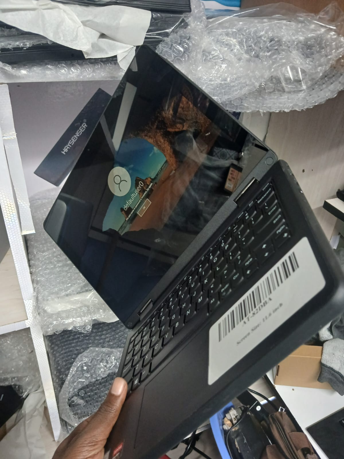 Lenovo ThinkPad M3 Laptop | Intel Core m3 8th Gen | 8GB RAM | 128GB SSD | 13.3-Inch Full HD Touchscreen | X360 Convertible | Windows 11 Pro | Ex-UK